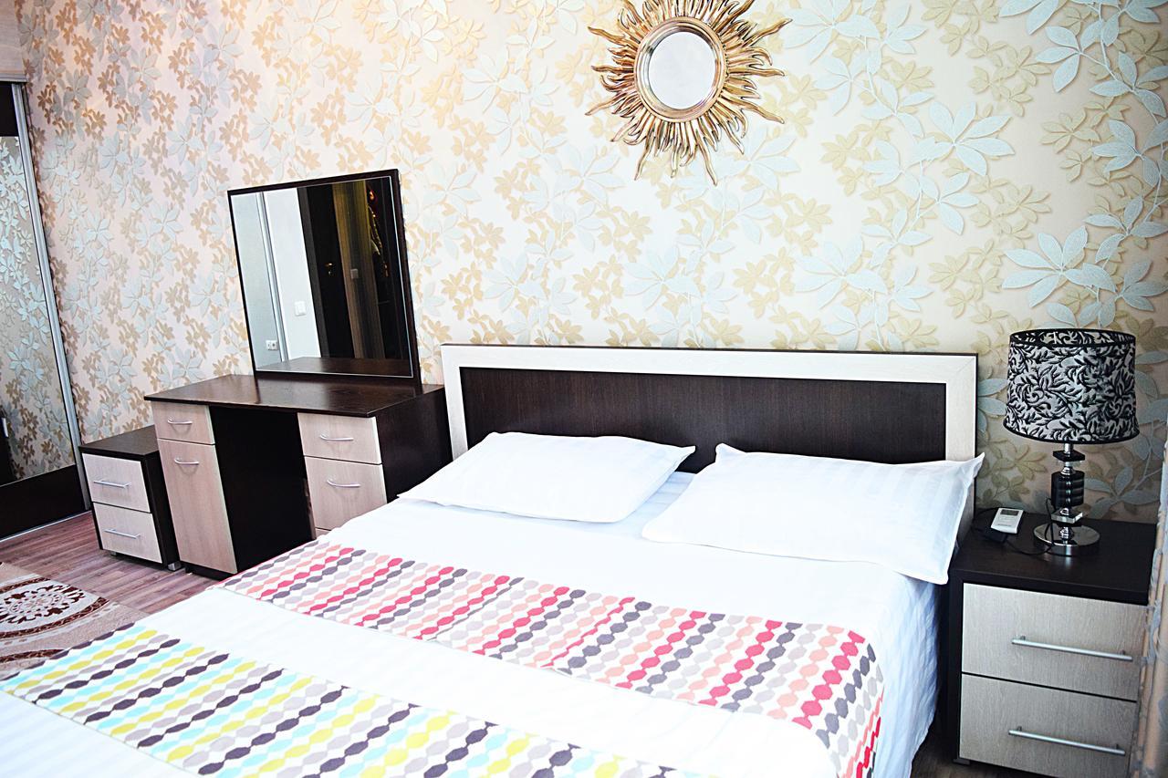 Luxury Palace Apartment Bişkek Dış mekan fotoğraf
